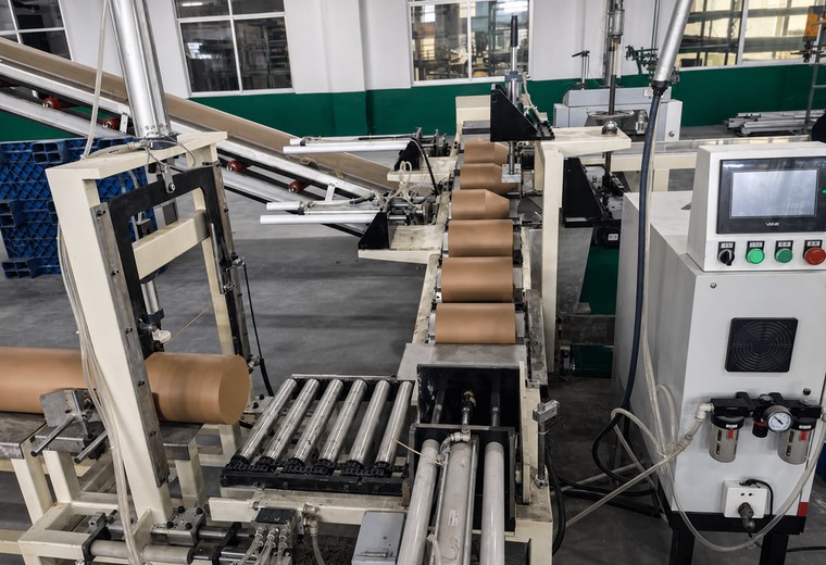 Automatic forming line